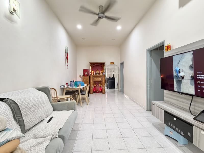 1-storey Terraced House for Sale in Bukit Indah (Iskandar Puteri (Nusajaya)) - William Loke - Living Room - PropertyGuru.com.my
