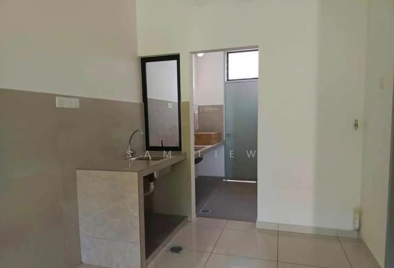 2-storey Terraced House for Rent in Johor Bahru (Johor) - Sam Liew - Kitchen - PropertyGuru.com.my