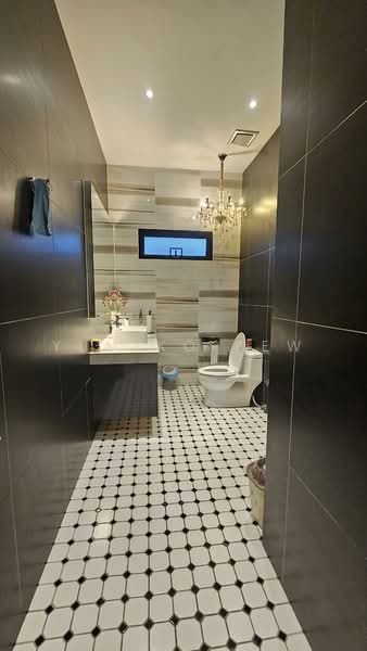 Rumah Teres 3-Tingkat untuk Dijual di Taman Juara Jaya (Cheras) - Yumiko Kew - Bathroom - PropertyGuru.com.my