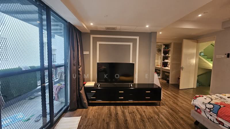 Rumah Teres 3-Tingkat untuk Dijual di Taman Juara Jaya (Cheras) - Yumiko Kew - Living Room - PropertyGuru.com.my