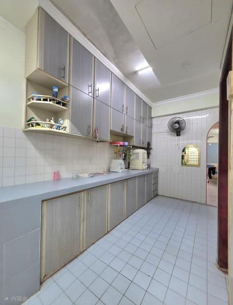2-storey Terraced House for Sale in Taman Daya (Kepong) - Kathy Pong - Kitchen - PropertyGuru.com.my