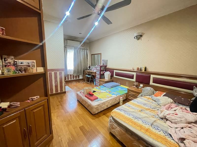 Rumah Teres 2.5-Tingkat untuk Dijual di BANDAR PUCHONG JAYA (Puchong) - Marcus Beh - Bedroom - PropertyGuru.com.my