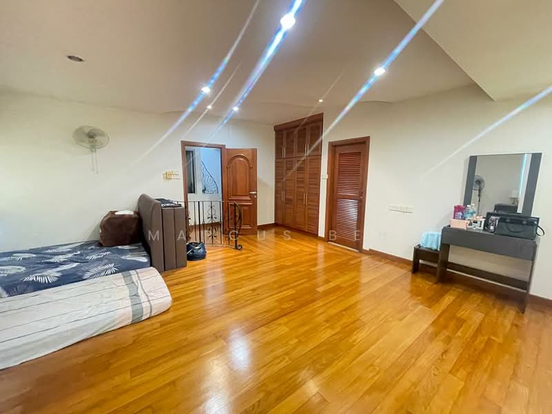 Rumah Teres 2.5-Tingkat untuk Dijual di BANDAR PUCHONG JAYA (Puchong) - Marcus Beh - Bedroom - PropertyGuru.com.my
