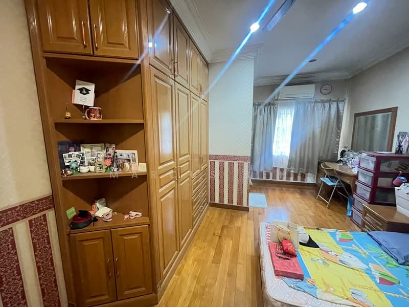 Rumah Teres 2.5-Tingkat untuk Dijual di BANDAR PUCHONG JAYA (Puchong) - Marcus Beh - Bedroom - PropertyGuru.com.my