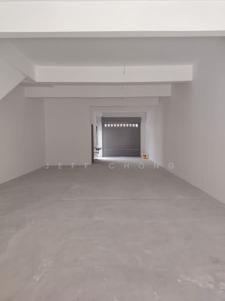 Shop / Office untuk Disewa di Bandar Rimbayu (Telok Panglima Garang) - Jeff Chong - Interior - PropertyGuru.com.my
