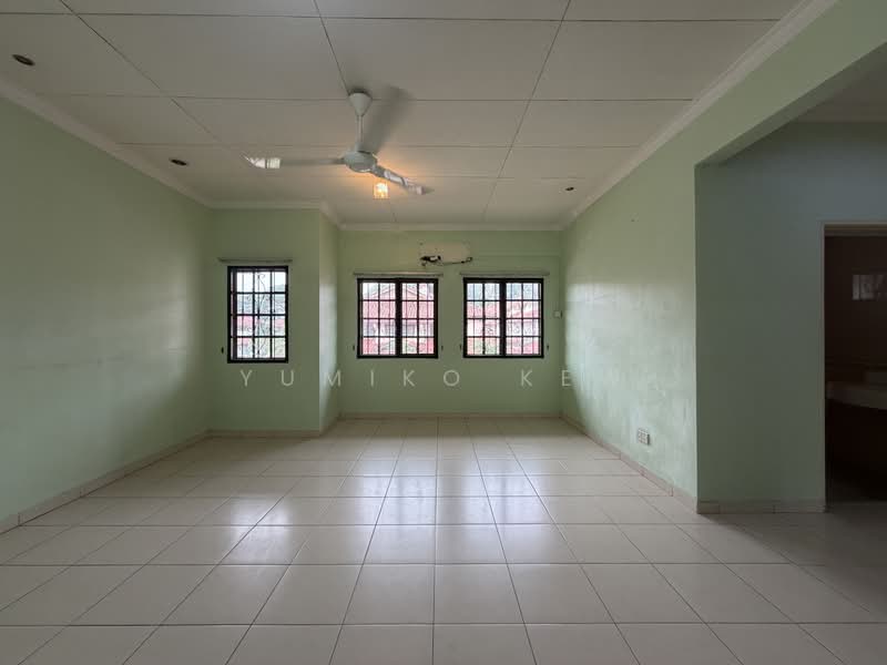 2-storey Terraced House for Sale in Bandar Tun Hussein Onn (Cheras) - Yumiko Kew - Living Room - PropertyGuru.com.my