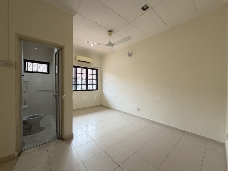 2-storey Terraced House for Sale in Bandar Tun Hussein Onn (Cheras) - Yumiko Kew - Bathroom - PropertyGuru.com.my