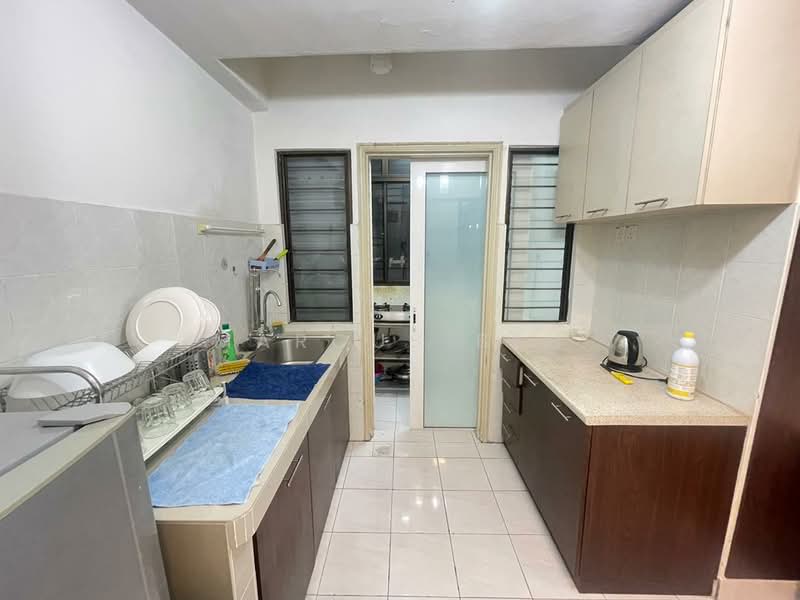 Condominium for Sale at Vista Millennium Condominium - Marcus Beh - Kitchen - PropertyGuru.com.my