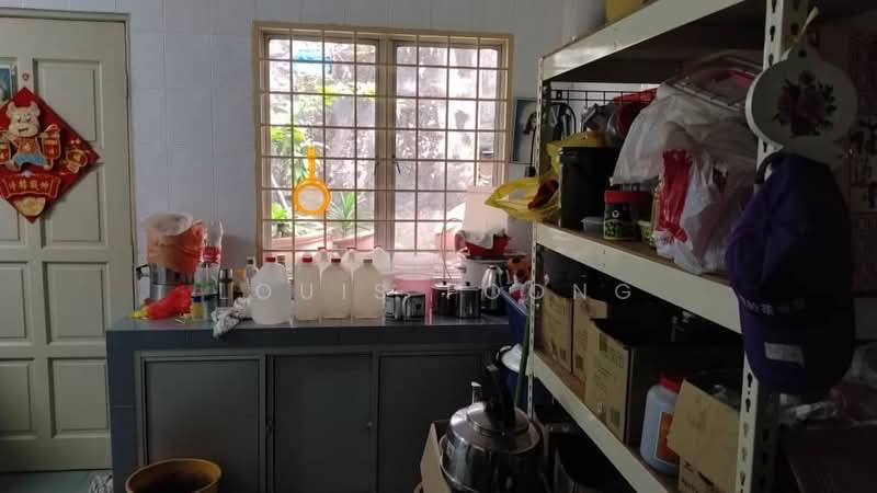 Rumah Teres 2-Tingkat untuk Dijual di Taman Rawang Perdana (Rawang) - Louis Foong - Kitchen - PropertyGuru.com.my