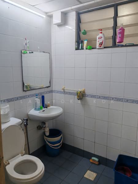 Kondominium untuk Disewa di Bangsar Permai - Lau Yoke Kok - Bathroom - PropertyGuru.com.my
