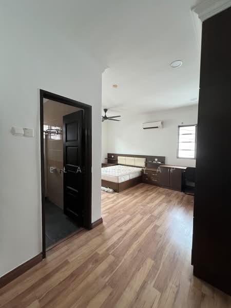 Semi-Detached House for Sale in Bandar Bukit Tinggi 2 (Klang) - Elaine Yap - PropertyGuru.com.my