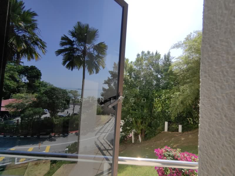 Kondominium untuk Disewa di Marina Tower (Ratu Mutiara) - Irene Goh - Balcony - PropertyGuru.com.my