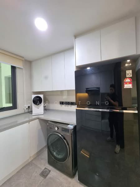 Service Residence for Rent at Ooak Suites @ Kiara 163 - Carol Tong - Kitchen - PropertyGuru.com.my