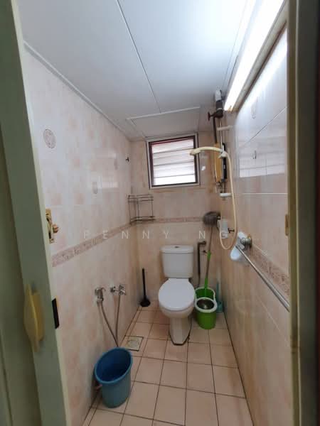 Pangsapuri untuk Disewa di Subang Perdana Goodyear Court 10 - Penny Ng - Bathroom - PropertyGuru.com.my
