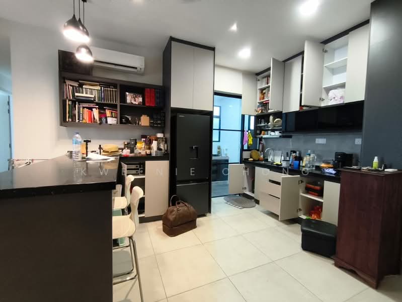 Condominium for Sale at The Address - Kweenie Chong - Kitchen - PropertyGuru.com.my