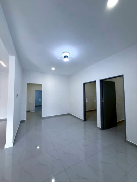 Bungalow House for Sale in Kampung Sri Bahagia Batu (Masai) - Calvin Lee - PropertyGuru.com.my