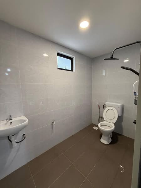 Bungalow House for Sale in Kampung Sri Bahagia Batu (Masai) - Calvin Lee - PropertyGuru.com.my