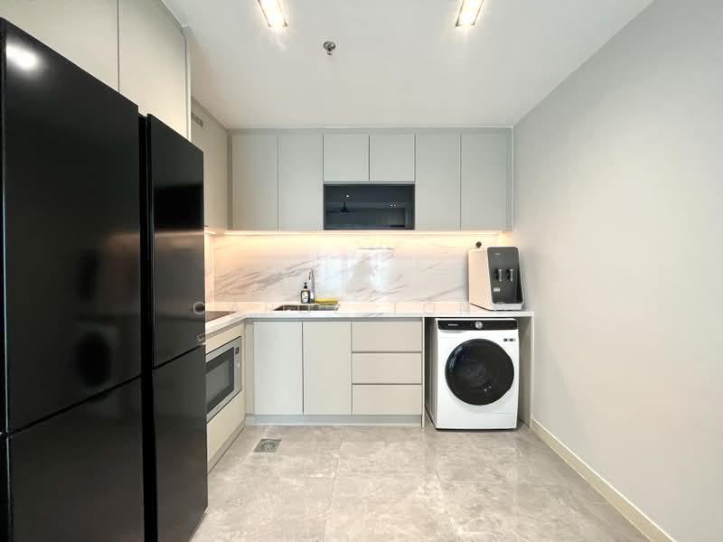 Service Residence for Rent at Ooak Suites @ Kiara 163 - Carol Tong - Kitchen - PropertyGuru.com.my