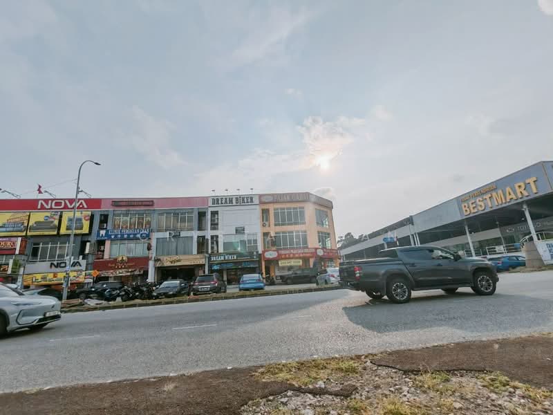 Shop / Office for Sale in Taman Bestari Indah (Ulu Tiram) - Crystal Tan - Exterior - PropertyGuru.com.my