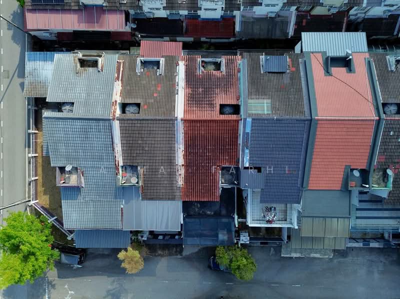 Rumah Teres 2-Tingkat untuk Dijual di Ukay Perdana (Ulu Kelang) - Ahmad Farhi - Exterior - PropertyGuru.com.my