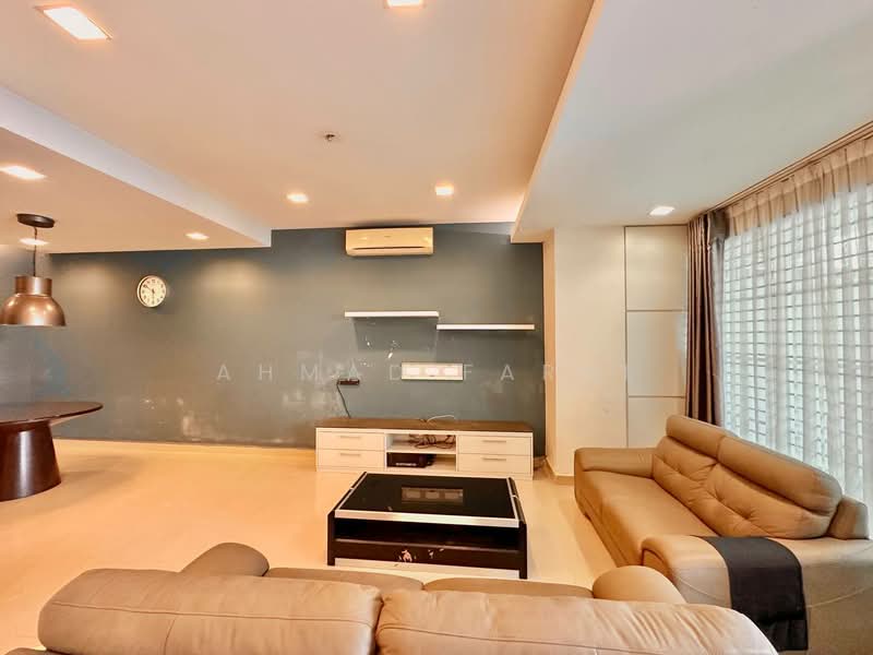 Rumah Teres 2-Tingkat untuk Dijual di Ukay Perdana (Ulu Kelang) - Ahmad Farhi - Living Room - PropertyGuru.com.my