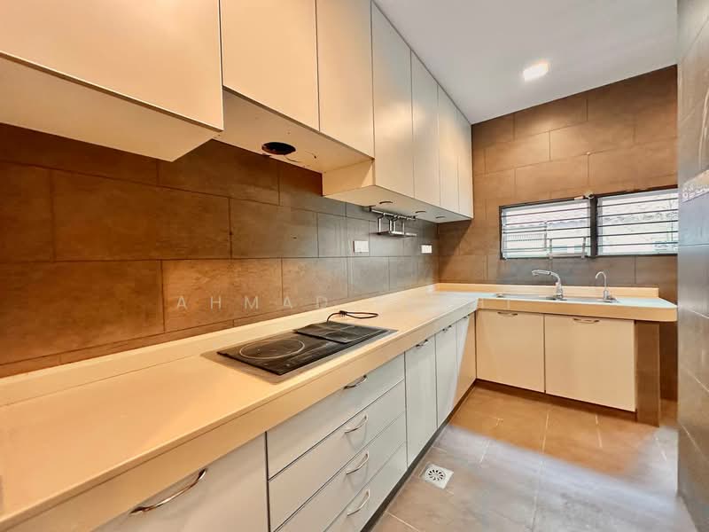 Rumah Teres 2-Tingkat untuk Dijual di Ukay Perdana (Ulu Kelang) - Ahmad Farhi - Kitchen - PropertyGuru.com.my