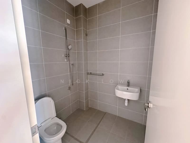 2-storey Terraced House for Rent in Bandar Seri Alam (Masai) - Nick Low - Bathroom - PropertyGuru.com.my