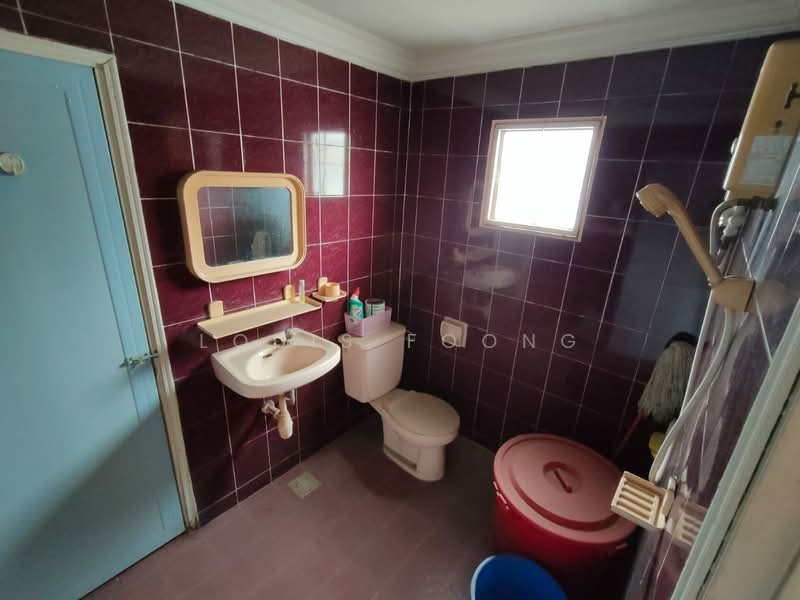 2-storey Terraced House for Sale in Bandar Sri Damansara (Selangor) - Louis Foong - Bathroom - PropertyGuru.com.my