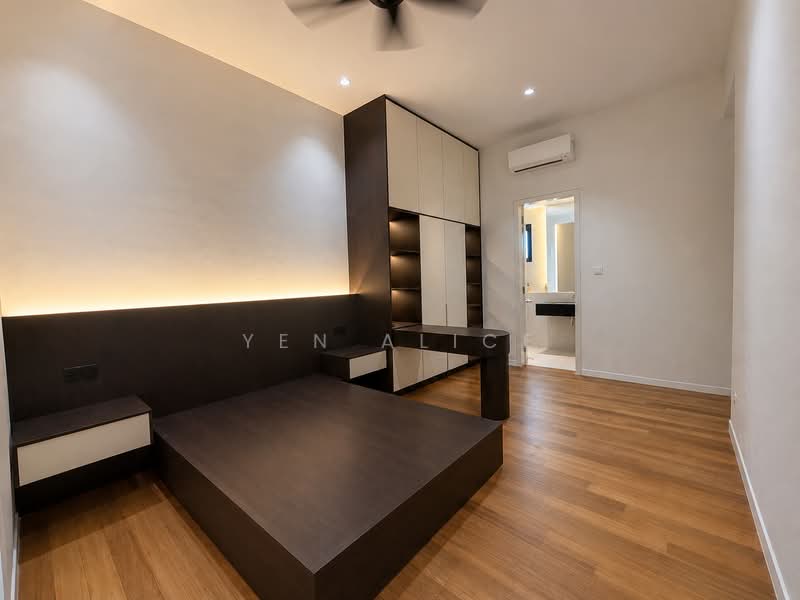 Condominium for Rent at Residensi Mapel Oug - Yen Alice - Master Bedroom - PropertyGuru.com.my