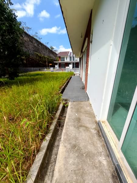 Cluster House for Sale in Taman Bukit Pelali (Johor Bahru) - Calvin Lee - PropertyGuru.com.my