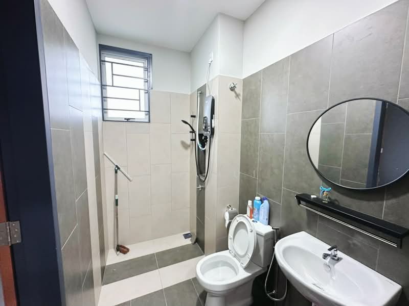 Rumah Teres 2-Tingkat untuk Dijual di Taman Impian Emas (Skudai) - Kok Hui - Bathroom - PropertyGuru.com.my