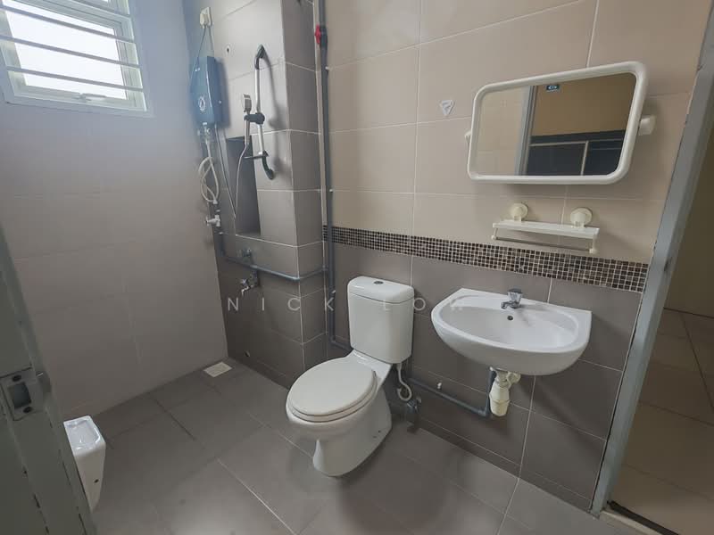 Cluster House for Rent in Nusa Duta (Iskandar Puteri (Nusajaya)) - Nick Low - Bathroom - PropertyGuru.com.my