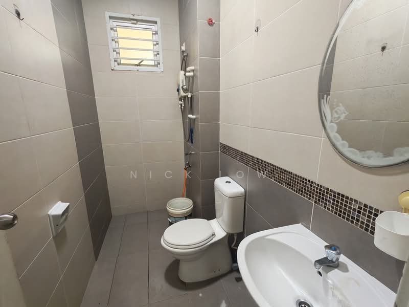 Cluster House for Rent in Nusa Duta (Iskandar Puteri (Nusajaya)) - Nick Low - Bathroom - PropertyGuru.com.my