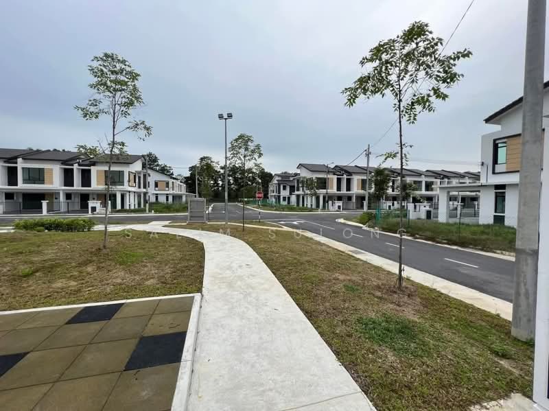 2-storey Terraced House for Sale in Rawang (Selangor) - Salim Sulong - Exterior - PropertyGuru.com.my