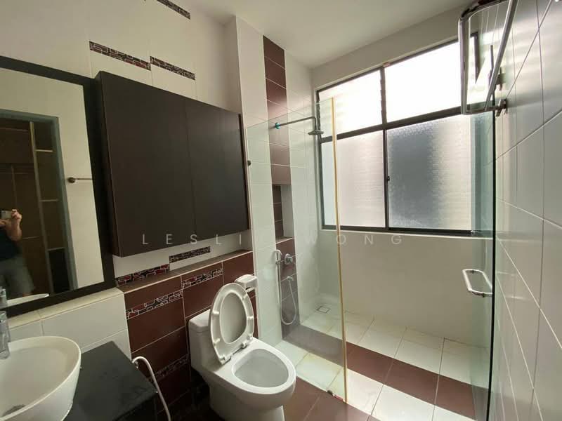 2-storey Terraced House for Sale in East Ledang (Iskandar Puteri (Nusajaya)) - Leslie Wong - Bathroom - PropertyGuru.com.my