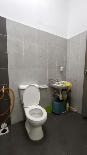 Rumah Kluster untuk Dijual di Taman Pulai Mutiara (Iskandar Puteri (Nusajaya)) - Kok Hui - Bathroom - PropertyGuru.com.my