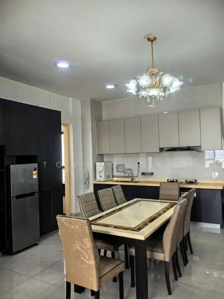 Condominium for Rent at Royal Strand @ Country Garden Danga Bay - Tony Chong - Kitchen - PropertyGuru.com.my
