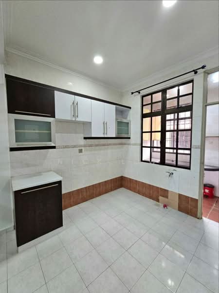 Rumah Teres 1-Tingkat untuk Disewa di Bukit Indah (Iskandar Puteri (Nusajaya)) - Nick Low - Kitchen - PropertyGuru.com.my