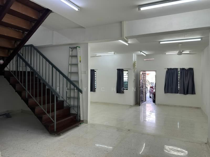 Rumah Teres 2-Tingkat untuk Dijual di Taman Connaught (Cheras) - Elly Chong - PropertyGuru.com.my