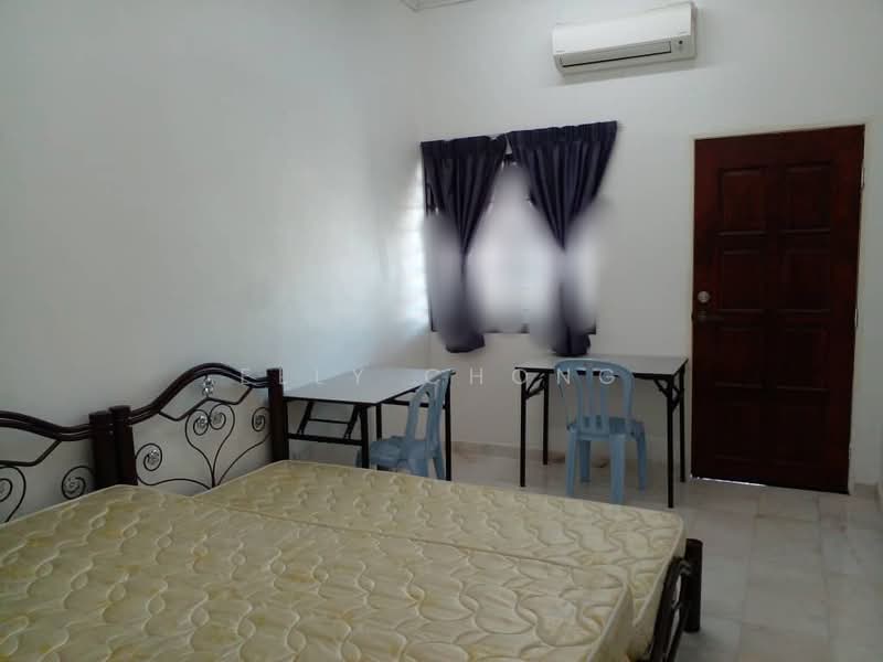 Rumah Teres 2-Tingkat untuk Dijual di Taman Connaught (Cheras) - Elly Chong - PropertyGuru.com.my