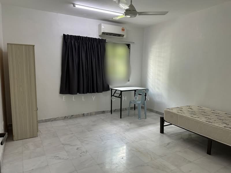 Rumah Teres 2-Tingkat untuk Dijual di Taman Connaught (Cheras) - Elly Chong - PropertyGuru.com.my