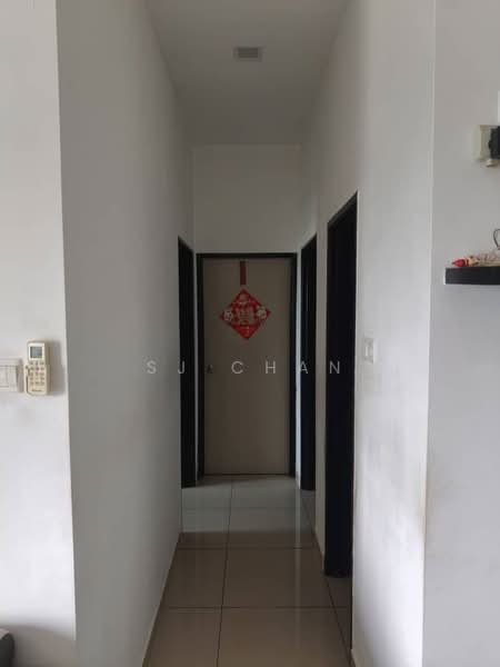 Kediaman Servis untuk Dijual di D'Summit Residences - SJ CHAN - Corridor - PropertyGuru.com.my