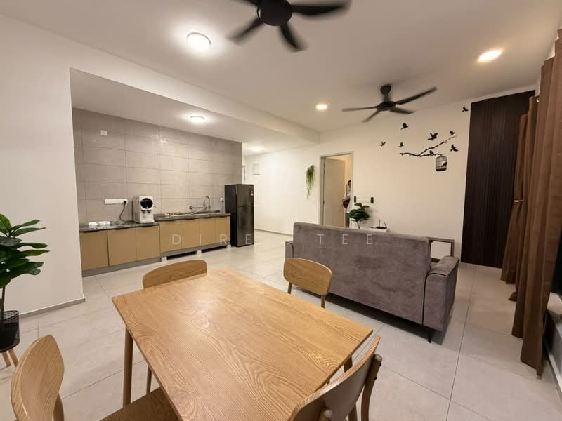 Kondominium untuk Disewa di EdgeWood Residences @ SkySanctuary - Diren Tee - Living Room - PropertyGuru.com.my