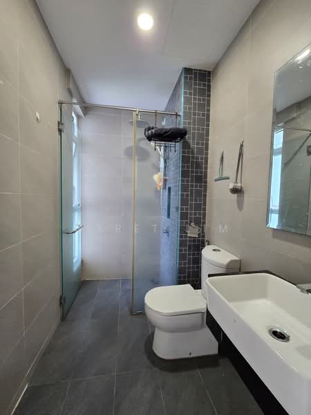 Kondominium untuk Disewa di Medini Signature - Garet Lim - Bathroom - PropertyGuru.com.my