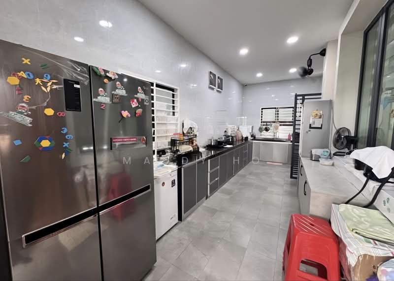 Semi-Detached House for Sale in Bandar Kinrara (Selangor) - Maddy Ho - Kitchen - PropertyGuru.com.my