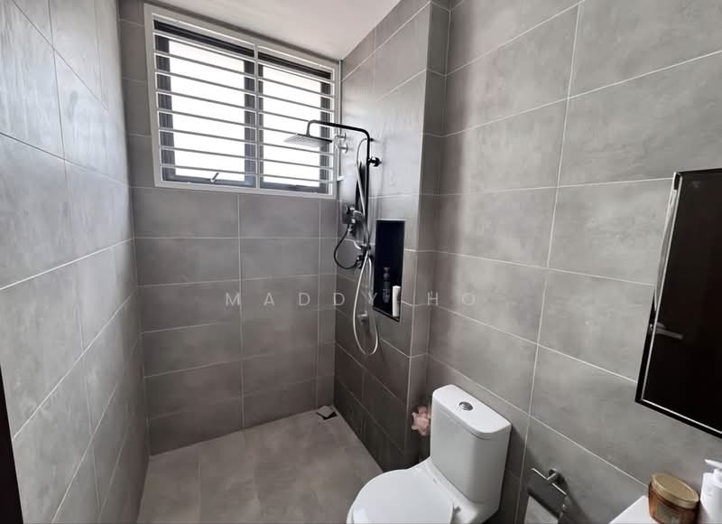 Semi-Detached House for Sale in Bandar Kinrara (Selangor) - Maddy Ho - Bathroom - PropertyGuru.com.my