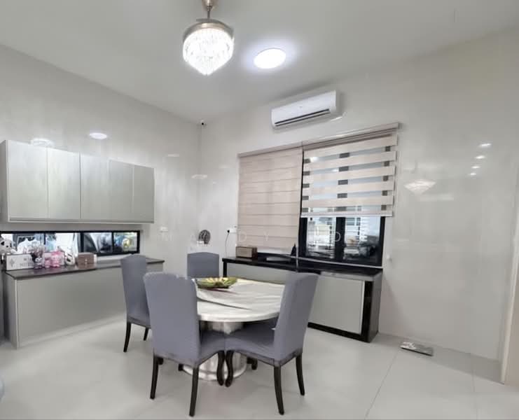 Semi-Detached House for Sale in Bandar Kinrara (Selangor) - Maddy Ho - Dining Room - PropertyGuru.com.my