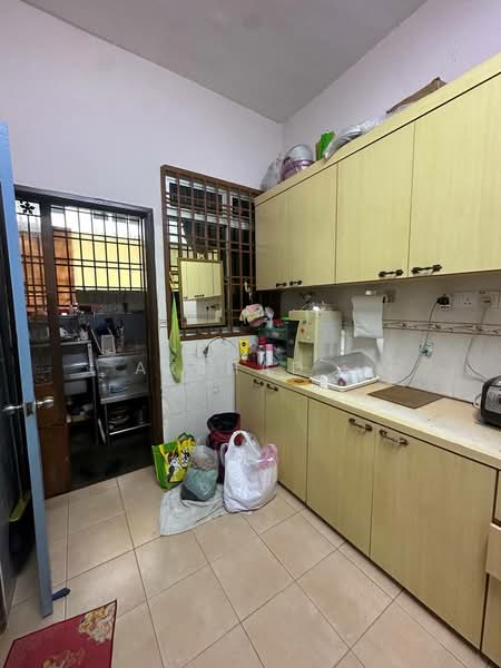 2-storey Terraced House for Sale in Taman Jasa (Pontian) - Arshad . - Kitchen - PropertyGuru.com.my
