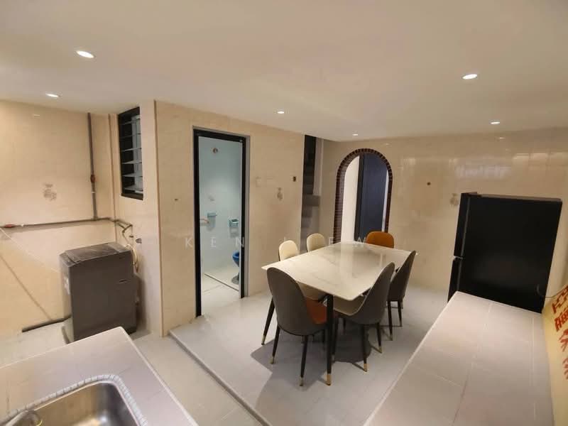 2-storey Terraced House for Sale in Permas Jaya (Johor) - Ken Liew - Dining Room - PropertyGuru.com.my