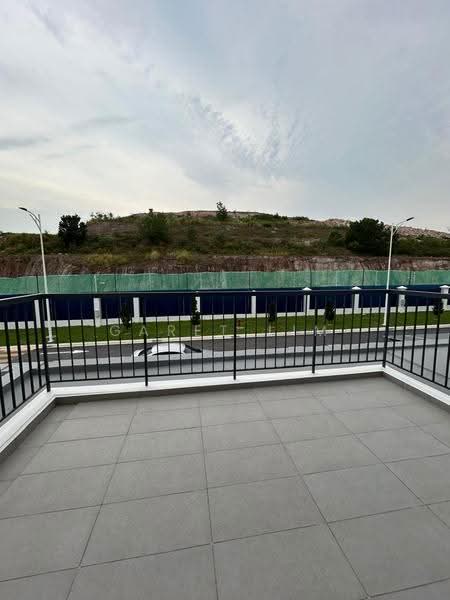 Rumah Kluster untuk Disewa di Eco Botanic (Iskandar Puteri (Nusajaya)) - Garet Lim - Balcony - PropertyGuru.com.my